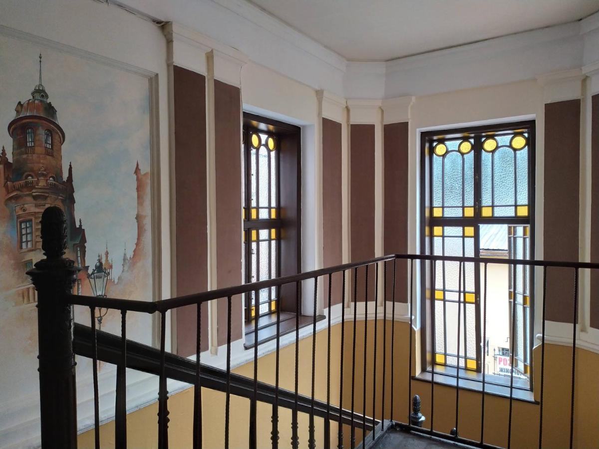 Двоповерхові Апартаменти Мілена У Центрі З Балконом, Кондиціонером Та Паркінгом Leópolis Exterior foto